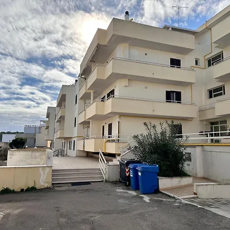 A 20mt Dal Mare E A 20mt Dal Centro Storico Apartmán